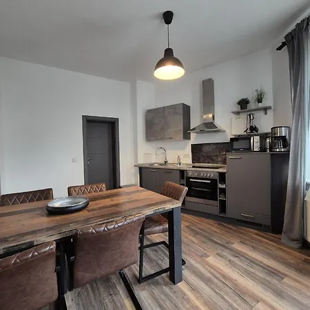 Mikra Homes24 In * Crimmitschau